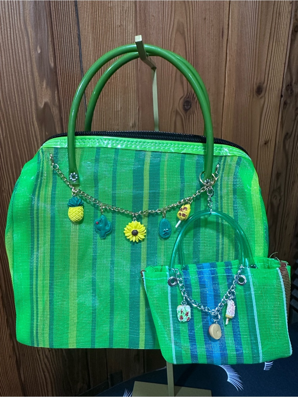 Mercado Tote Bag with Charms